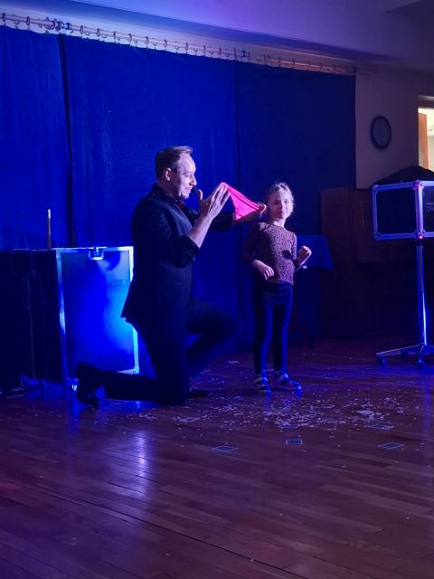 Honorata z iluzjonista